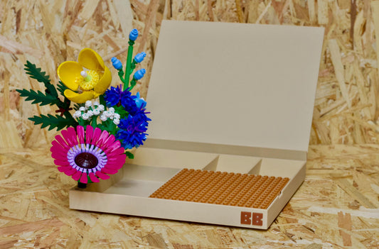 BRICK BUDDY™ BOTANICAL – Modular Building Tray | Eco-Friendly Organiser With Removable Guide Stand